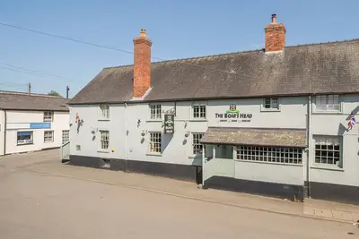 Image de The Boars Head Pub, pet friendly, with hot tub in Bishop's Castle