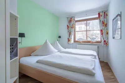 Image de Ferienwohnung Am Sonneneck 1 (43qm) Terrasse, Küche, 1 Schlaf- und 1 Wohnzimmer, max 2 Personen