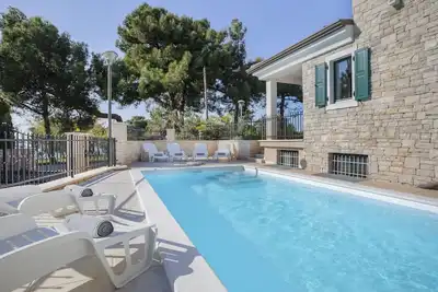 Image de Magnifique maison de vacances avec climatisation, Wifi, piscine privée, Tv et terrasse