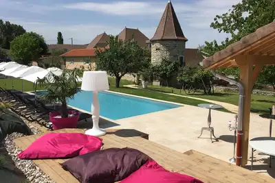 Image de Gîte de groupe à la campagne