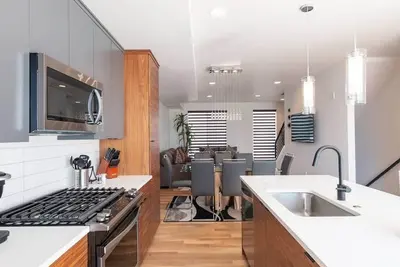 Broncos Gem | Modern Home with Rooftop Views