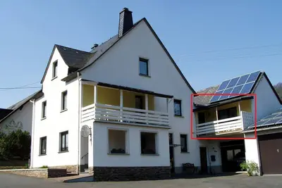 Image de Newly renovated (in 2020) vacation apartment, 4 p. , with a great view of the Moselle valley