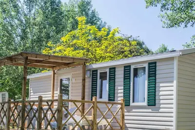 Image de Belle maison de vacances privée avec climatisation, piscine, Wifi, terrasse, animaux admis, parking
