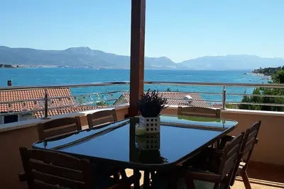 Image de Cozy aparatment with beautiful sea view!