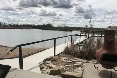 Image de Cabin next to water! Fisherman’s Dream! Hunters Welcome!