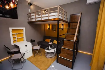 Image de Charming apartment with modern style in the city center in Cluj-Napoca