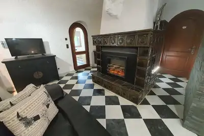 Image de Gite L'Echiquier appartement en rez de jardin   terrasse, piscine extérieure