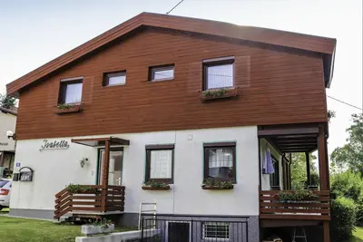 Image de Confortable appartement pour 6 personnes avec Wifi, Tv, terrasse, animaux admis et parking
