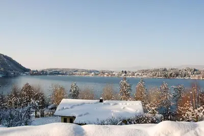 Image de Merveilleuse maison de vacances privée avec Wifi, Tv, terrasse, animaux admis et parking