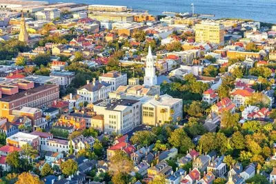 Image de Best Location in Charleston/Downtown /4 King BRs