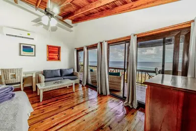 Image de Paya Bay Suite - 2nd Floor King