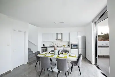 Image de Villa Olive Gold, luxe et toute nouvelle villa V2 Protaras avec piscine privee