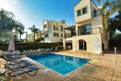 Image de Villa Protaras Paralia, Spacieuse Villa V4 Central Protaras, Près de Fig Tree Bay Beach