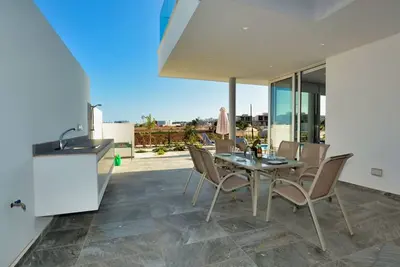 Image de Villa Manta Chrysos - Nouvelle villa de luxe Protaras de 3 chambres avec piscine privee