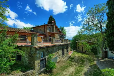 Image de Logenment en Chianti, pool, terrasse, Wi-Fi, endroit calme, barbecue, 5 personnes