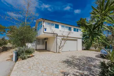 Image de Air-conditioned apartment for 4-6 persons | Pet Friendly