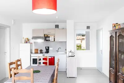 Image de S A104 Appartement avec Wifi à 300 m de la plage