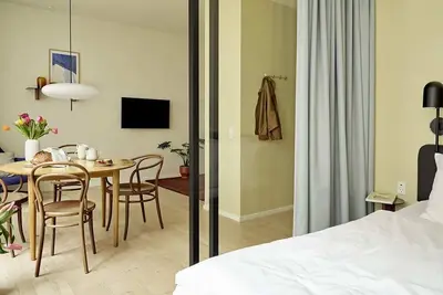 Image de One-Bedroom Apartment for 4