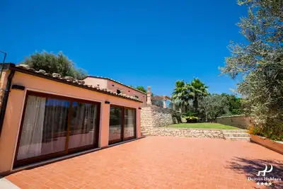 Image de Private hamlet with three villas, accommodates up to 9 people