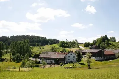 Image de Vacation apartment on an organic farm in wild and romantic surroundings