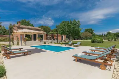 Image de Magnifique maison de vacances privée avec climatisation, Wifi, piscine privée, Tv et patio