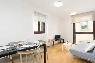 Image de 25km From Barcelona next to the beach and train station. matarolux14