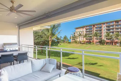 Image de Welcome to 3 Luana Garden Villas 1a, 1c& 1d Oceanfront resort Partial ocean Views