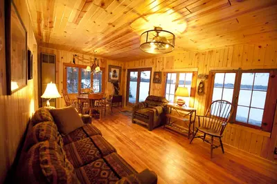 Image de \" The Cabernet Cabin\"