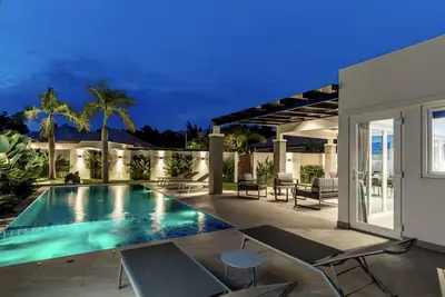 Image de Stunning Spacious Private Pool Villa - Hua Hin