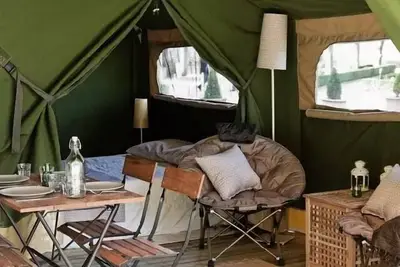 Image de Freeflower Standard 37m² 2 chambres dont terrasse couverte 13m² - sans sanitaires 5 personnes