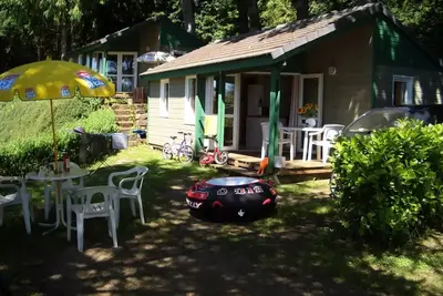 Image de Chalet Bastidon überdachte Terrasse (optional Klima Heizung/Klima & Tv) 4 bis 5 Personen - 4 Pers. im Tarif enthalten