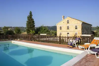 Image de Piagge Del Sole: Belle ferme à la campagne avec piscine