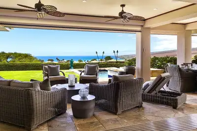 Image de Ancienne villa modèle disponible en décembre 2019 - Vues à couper le souffle!