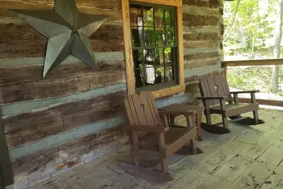Image de Utopia on Oil Creek (waterfront property)