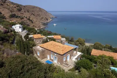 Image de Luxury villa by the beach