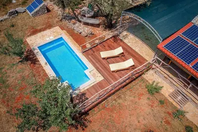 Maison de vacances privée avec Wifi, piscine privée, climatisation, Tv, terrasse, vue panoramique