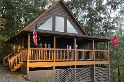 Image de 4br/3b Home w/Covered Porch in Private, Gated Community-Golf, Pool, HotTub&FirePit