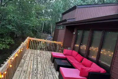 Image de Getaway, house with a gorgeous view. . . Hot Tub