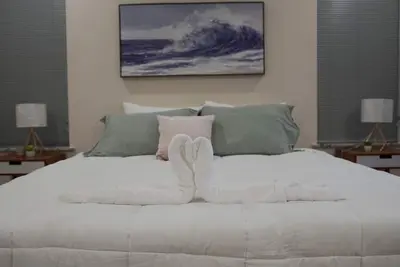 Image de 🔥Steps 2 Beach❤️ | Sleeps 4 W/ W+D