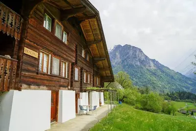 Image de Appartement de vacances Innertkirchen pour 1 - 4 personnes avec 2 chambres à coucher - Appartement d