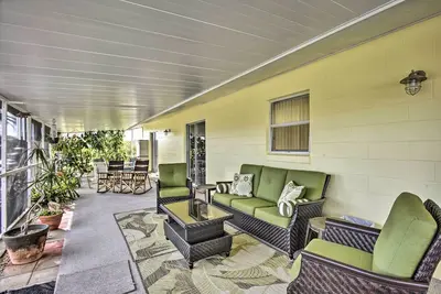 Image de Merritt Island Home w/ Boat Dock on Canal Front!
