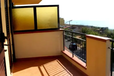 Image de Appartement à 30 mètres de la mer de Capo d'Orlando - Sicile avec 5 lits