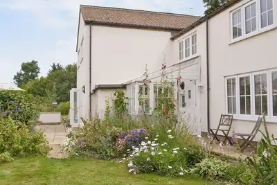 Image de 5 chambres à coucher à Tilney St Lawrence, near Kings Lynn