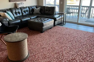 Image de Eastern Sunrise Lower Deck