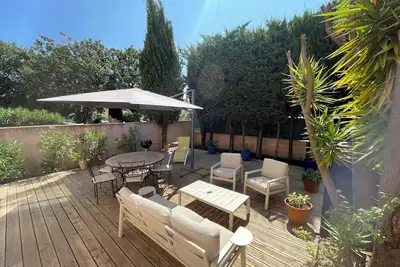 Image de villa au calme grande terrasse  proche de la plage de la Garonne