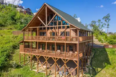 Image de Unobstructed Views, Luxury 4br Cabin.
