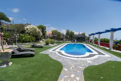 Image de Villa Moradites C. Lovely 2 Bedroom Villa. Communal Pool. Adeje.