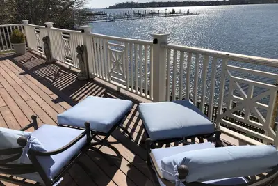 Image de Waterfront Downtown Salem Home in Historic New England - 35 minutes to Boston