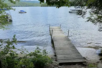 Image de Newfound Lake Waterfront Condo