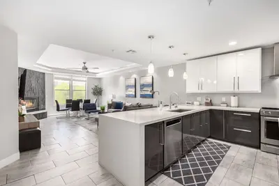Image de Fully Remodeled Luxury 3bd/2. 5 Ba Condo In The Heart Of Grayhawk